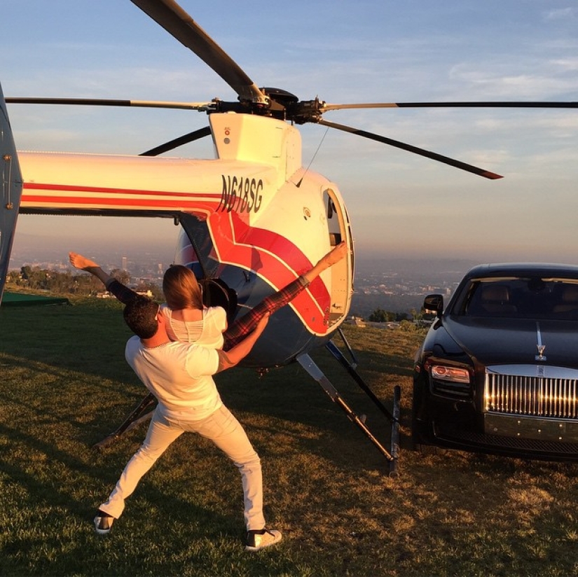 Rich Tony Tutoni - American billionaire became an Instagram star Rich Tony Tutoni - American billionaire became an Instagram star