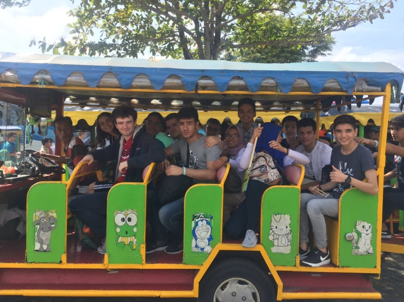 Russia won 5 gold medals at the International Physics Olympiad for the first time Russia won 5 gold medals at the International Physics Olympiad for the first time