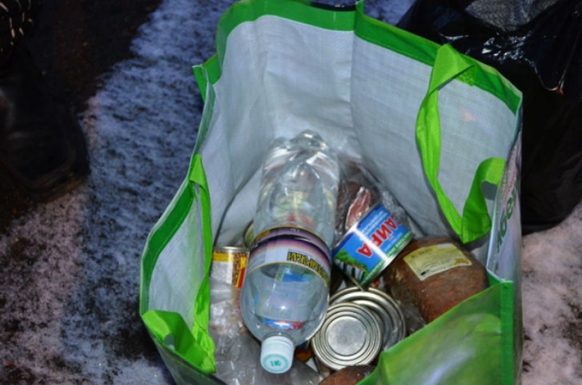 Russian Forrest Gump - a journey on foot from St. Petersburg to Vladivostok Russian Forrest Gump - a journey on foot from St. Petersburg to Vladivostok