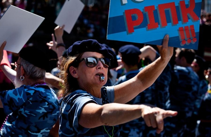 "Russian OMON" took part in the gay parade in Amsterdam "Russian OMON" took part in the gay parade in Amsterdam