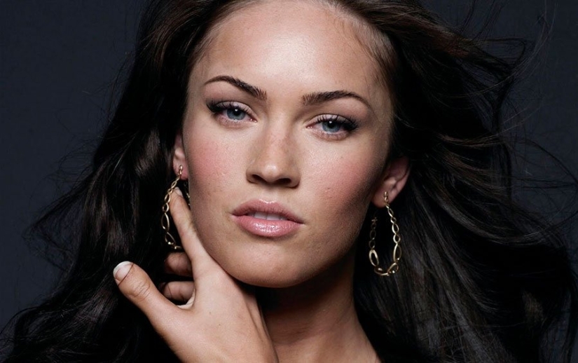 Sad experiments with breasts, alcoholism, early marriage: 9 stars with "skeletons in the closet"