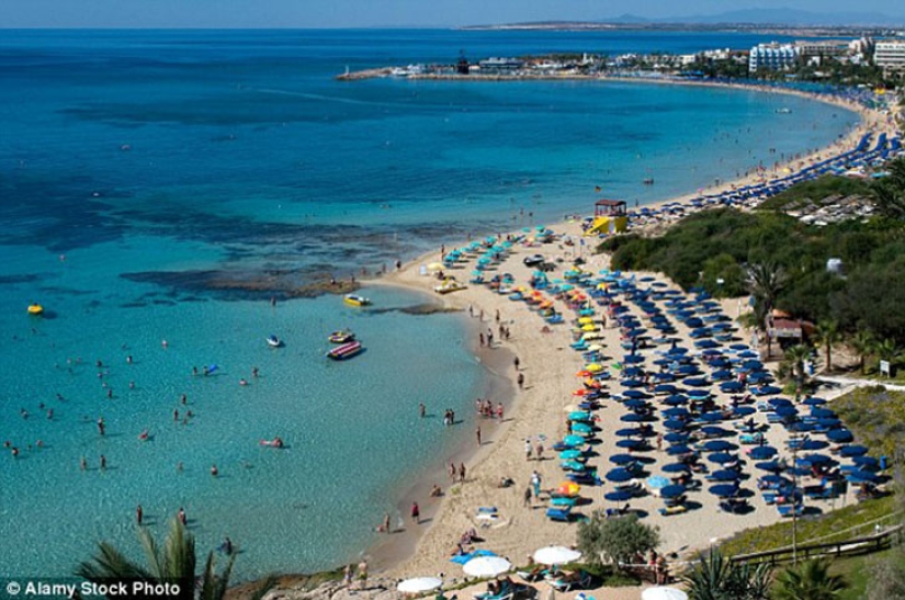 Sailed: British tourists went on a spree in Cyprus and ended up in Syria