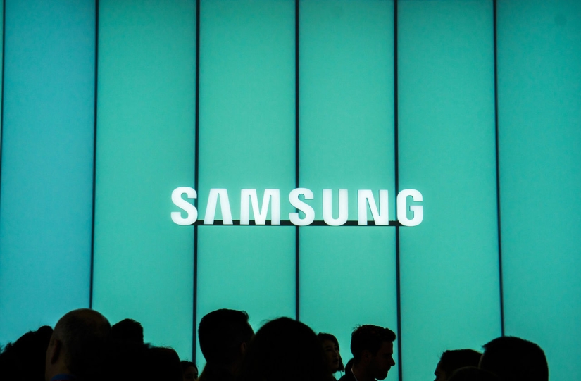 Samsung CEO sentenced to 5 years in prison