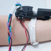 Scientists have invented a soothing gadget with fur