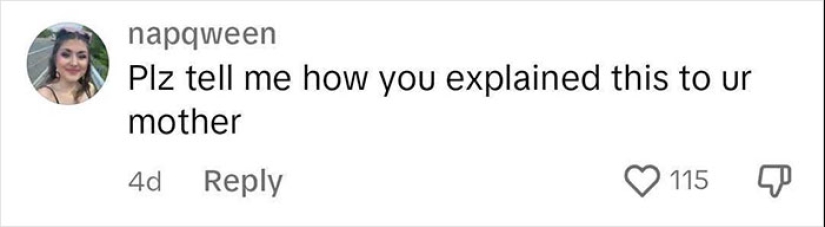 Se burlan de un hombre por hacerse el “tatuaje más estúpido jamás creado” para simbolizar el amor con su novia Se burlan de un hombre por hacerse el “tatuaje más estúpido jamás creado” para simbolizar el amor con su novia