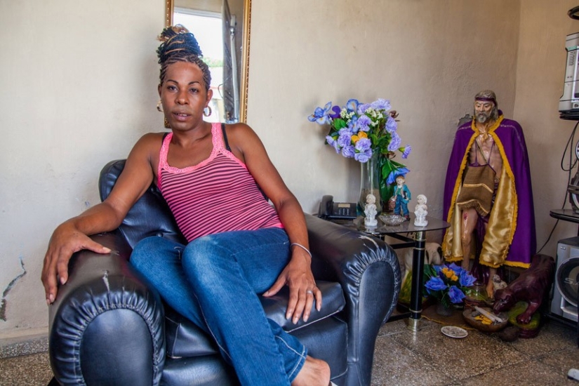 Se cambiaron: la vida de las bellezas trans cubanas Se cambiaron: la vida de las bellezas trans cubanas