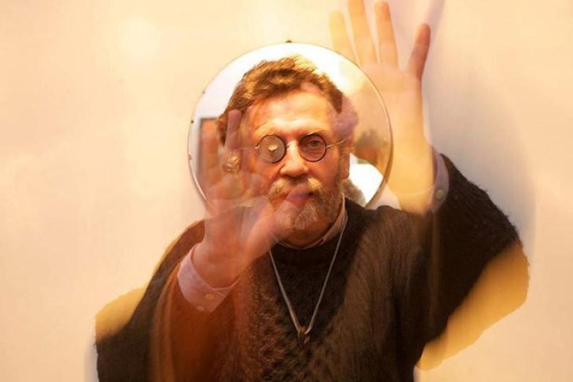 Self-portraits of photographers (part 1)