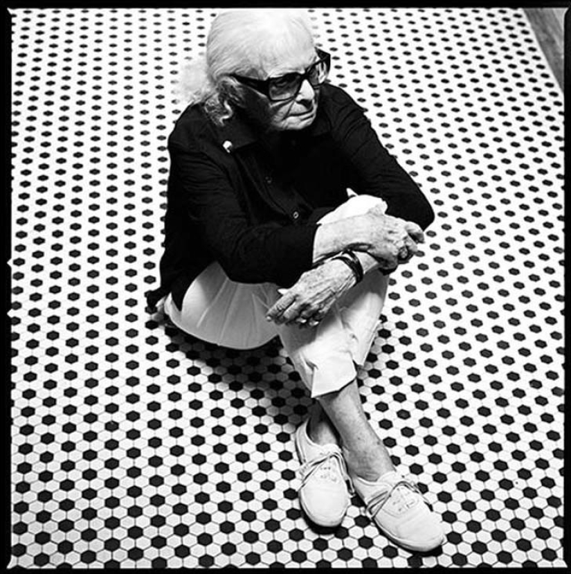 Self-portraits of photographers (part 1)