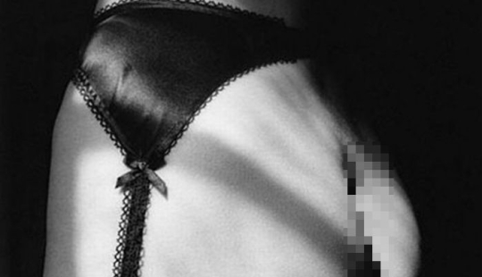 Sensualidad elegante en las obras del fotógrafo de moda Zhanloop Siff