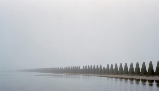 Shadow of the defender of the fatherland