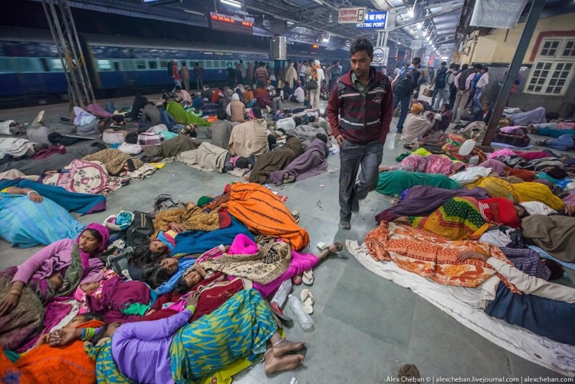 Shared carriage of an Indian train