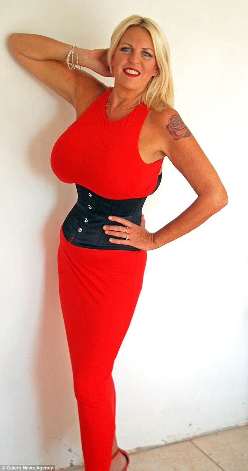 Sharon Perkins is a 50—year-old woman with the biggest breasts in the UK Sharon Perkins is a 50—year-old woman with the biggest breasts in the UK