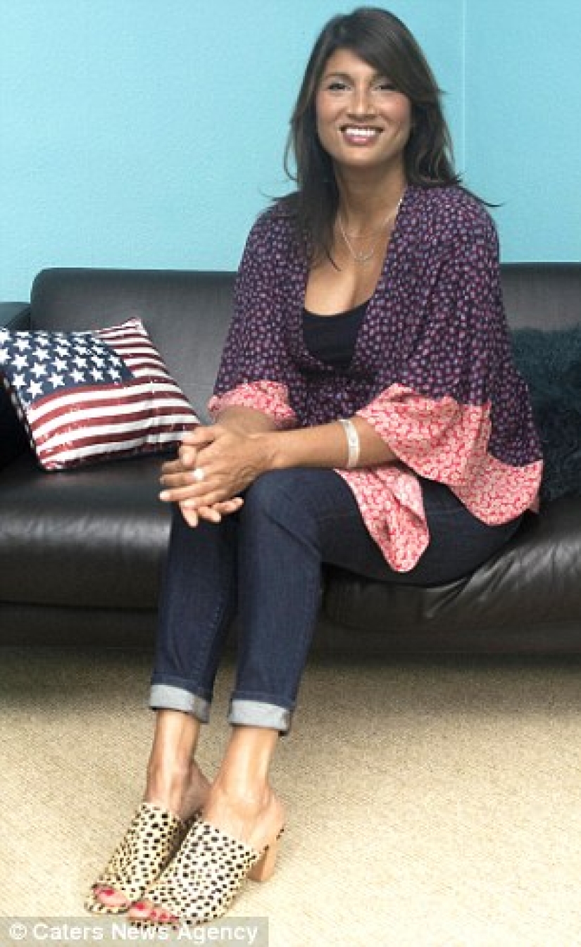 She is 54, but everyone takes her son for a boyfriend She is 54, but everyone takes her son for a boyfriend