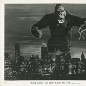 She smeared Lyalya, sat on the ledge: 82 years since the premiere of "King Kong"