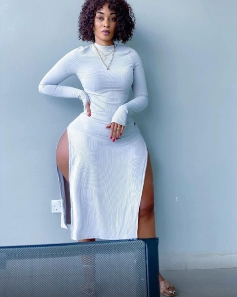 She was nicknamed "Bugatti from the world of lush beauty"