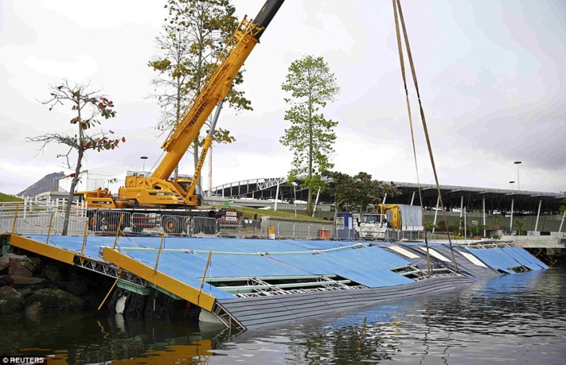 Shocking pictures of what athletes will have to swim in in Rio