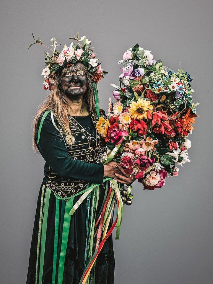 Shreks, elderly informals and other characters from the holiday Jack in green