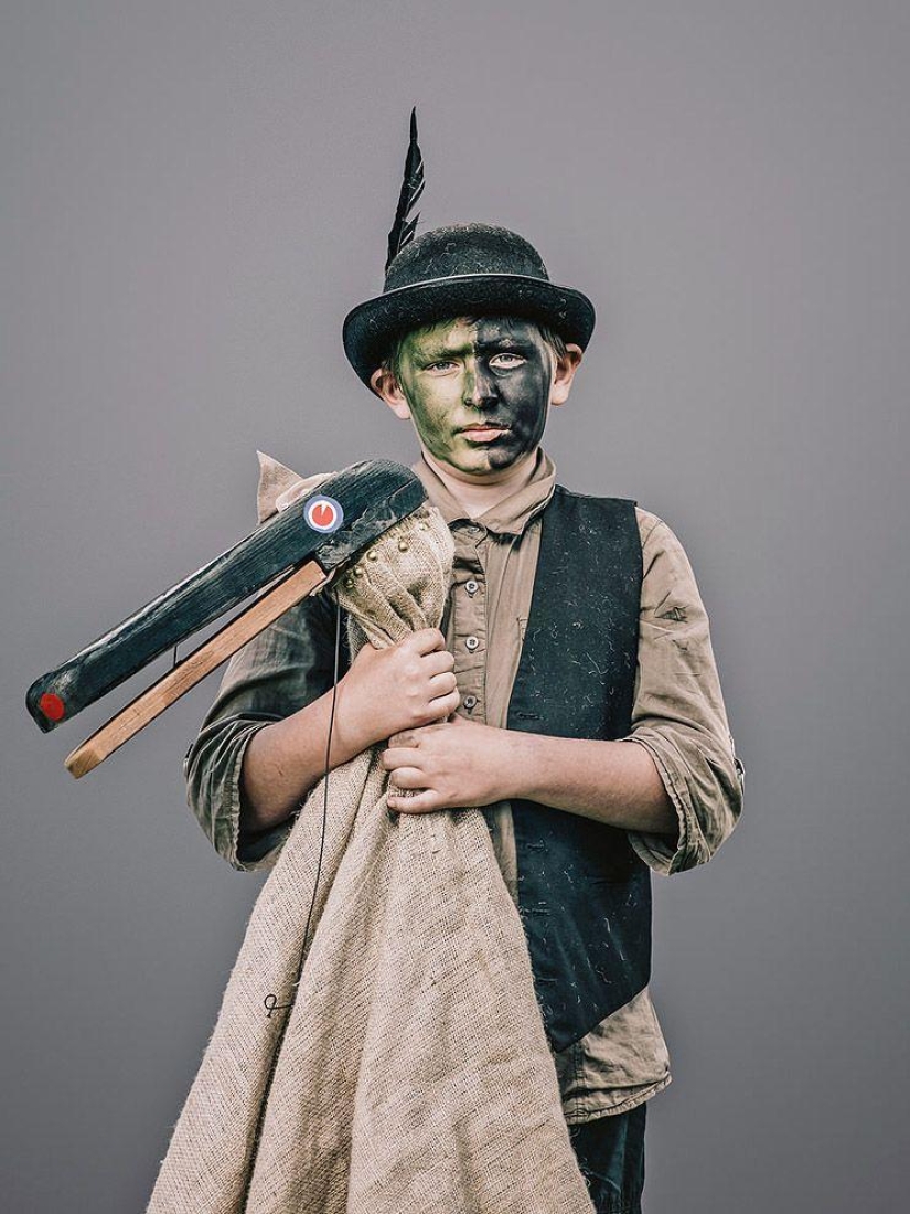 Shreks, elderly informals and other characters from the holiday Jack in green