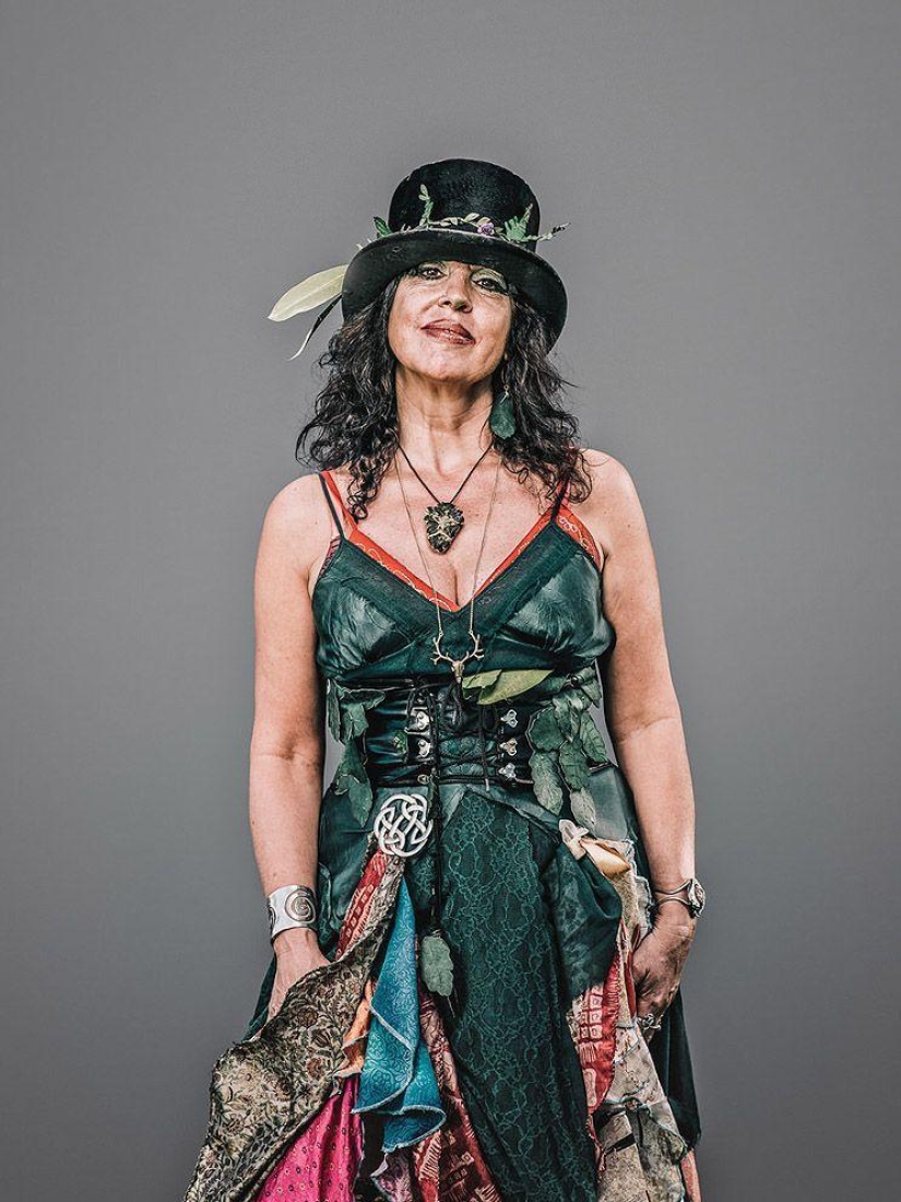 Shreks, elderly informals and other characters from the holiday Jack in green