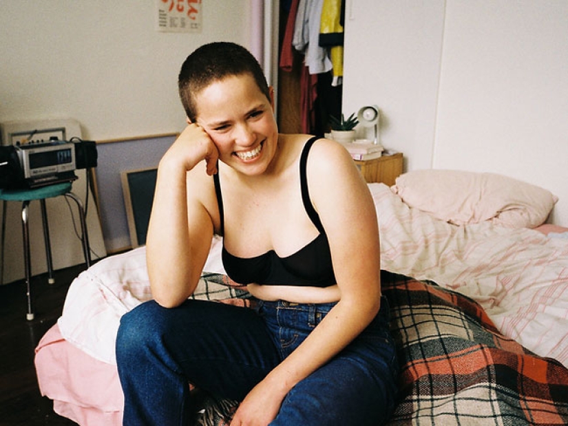 Simple girls: in the underwear advertising campaign, women with an ordinary figure were removed