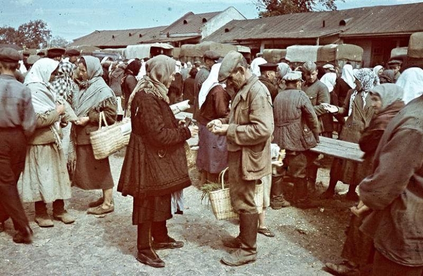 Sin la imagen del enemigo: foto de un corresponsal de guerra húngaro