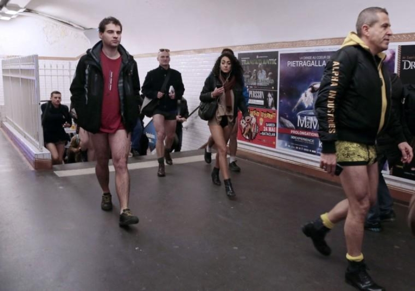Sin pantalones y vergüenza: el flash mob más brillante de este invierno