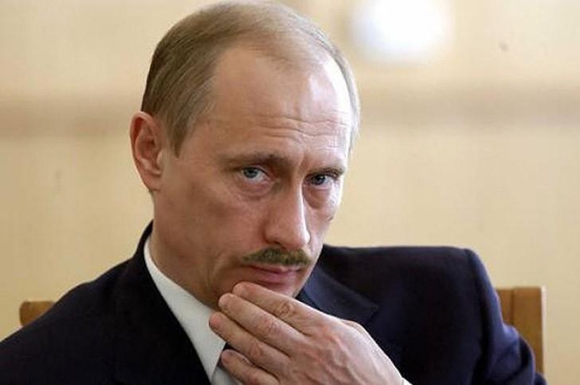 Sitio inusual de fanáticos del bigote para Putin