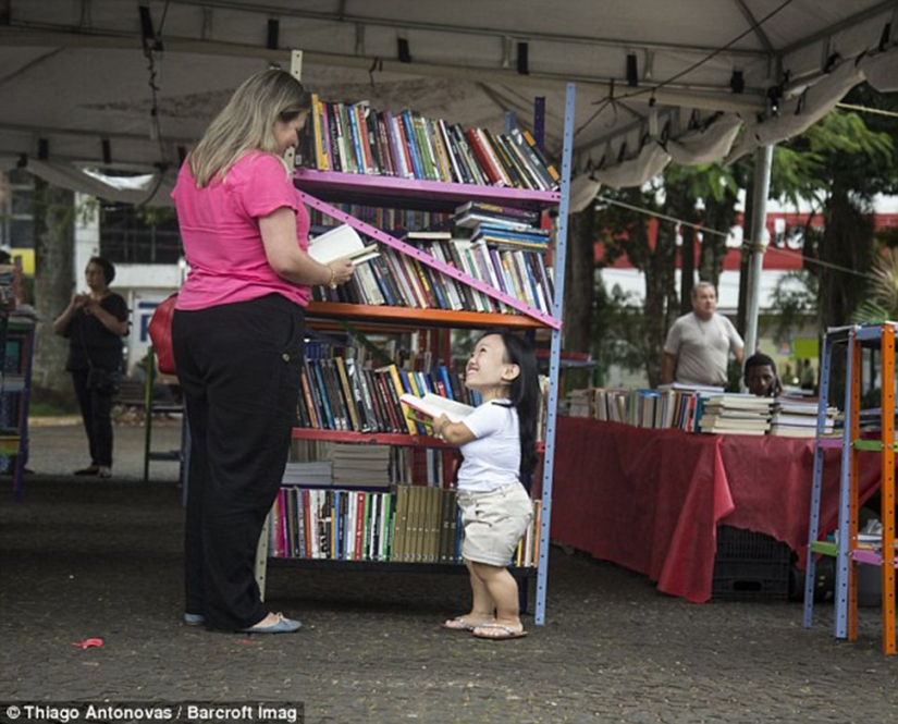 Size doesn't matter: how the shortest couple in the world manages to lead a normal life