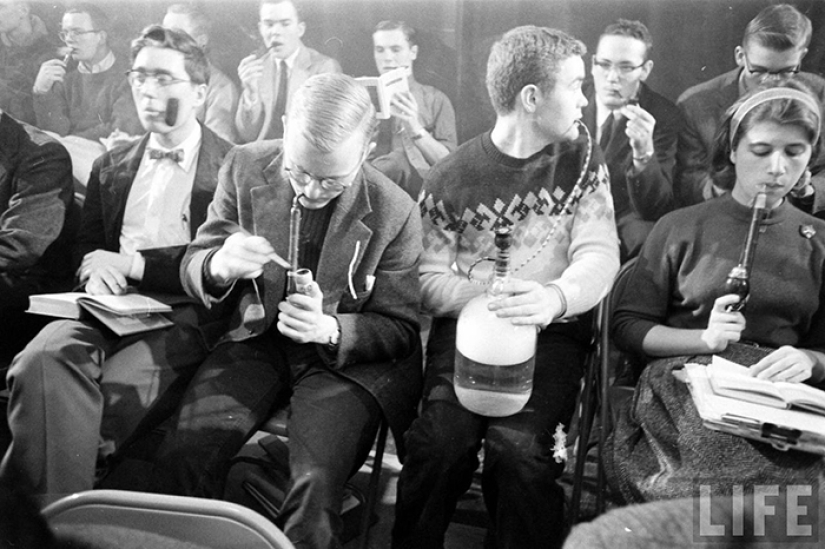 Smoke with a rocker: how smoking competitions were held in the USA of the 50s