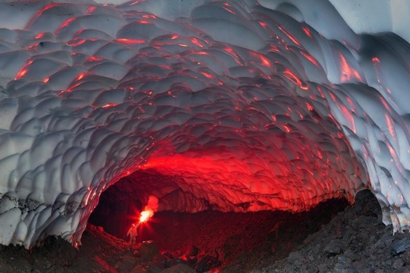 Snow caves of Kamchatka Snow caves of Kamchatka