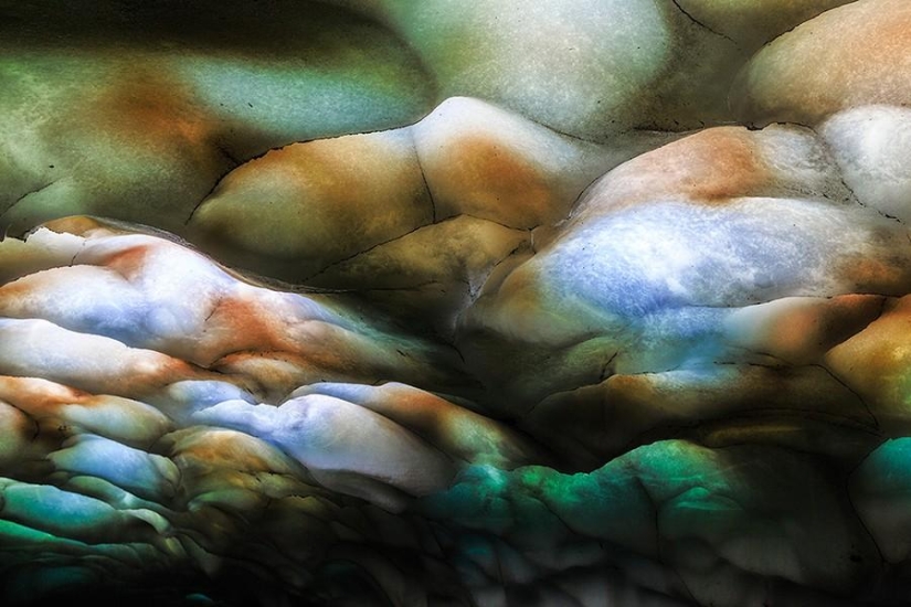 Snow caves of Kamchatka Snow caves of Kamchatka