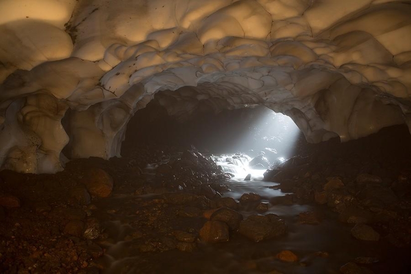 Snow caves of Kamchatka Snow caves of Kamchatka