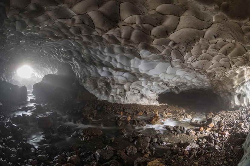 Snow caves of Kamchatka Snow caves of Kamchatka