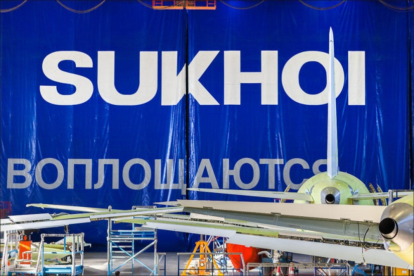 Sobre la vida del Superjet