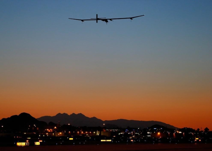 Solar Impulse completó su histórico vuelo sobre EE. UU.