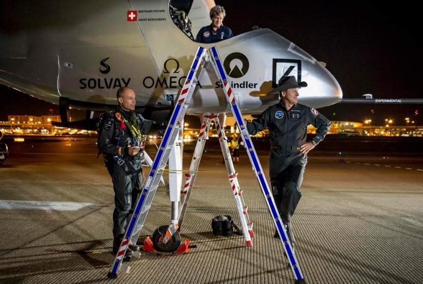 Solar Impulse completed its historic flight over the US Solar Impulse completed its historic flight over the US