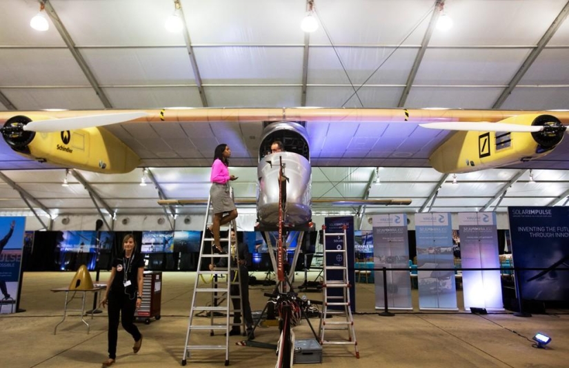Solar Impulse completed its historic flight over the US Solar Impulse completed its historic flight over the US