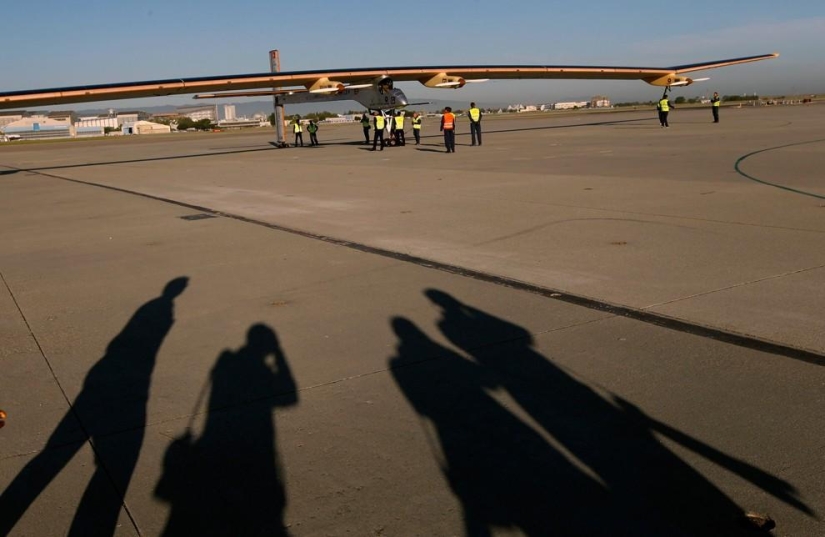 Solar Impulse completed its historic flight over the US Solar Impulse completed its historic flight over the US