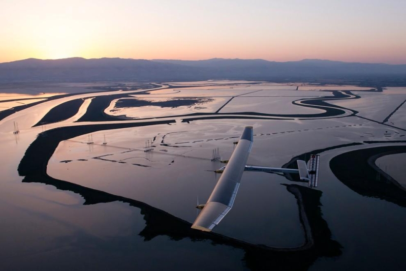 Solar Impulse completed its historic flight over the US Solar Impulse completed its historic flight over the US
