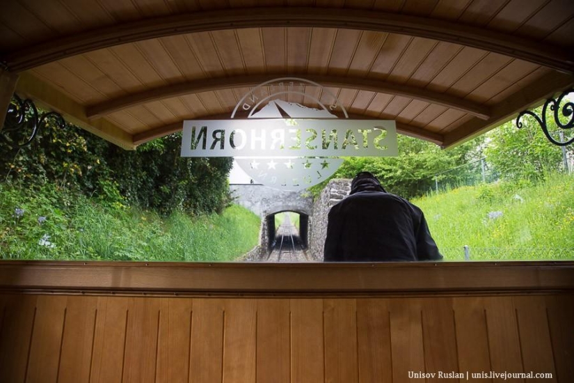 Stanserhorn Cabrio - two-story cable car cabin