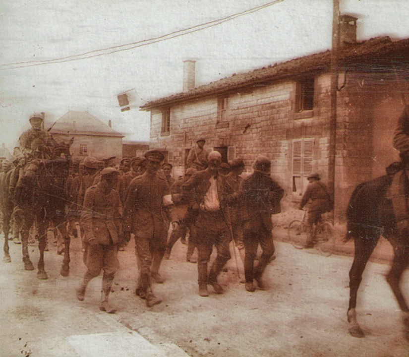 Stereoscopic images of the First World War, found in the attic
