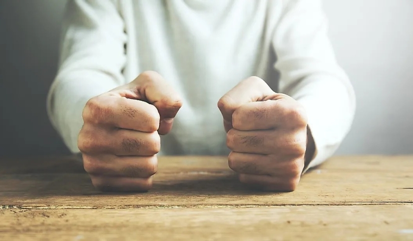 Stoic Wisdom: Stop Doing These 7 Things