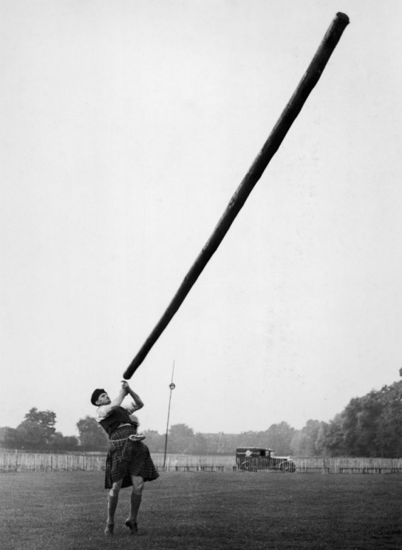 Strength, Courage and Flying Skirts - Highland Games in Scotland Strength, Courage and Flying Skirts - Highland Games in Scotland