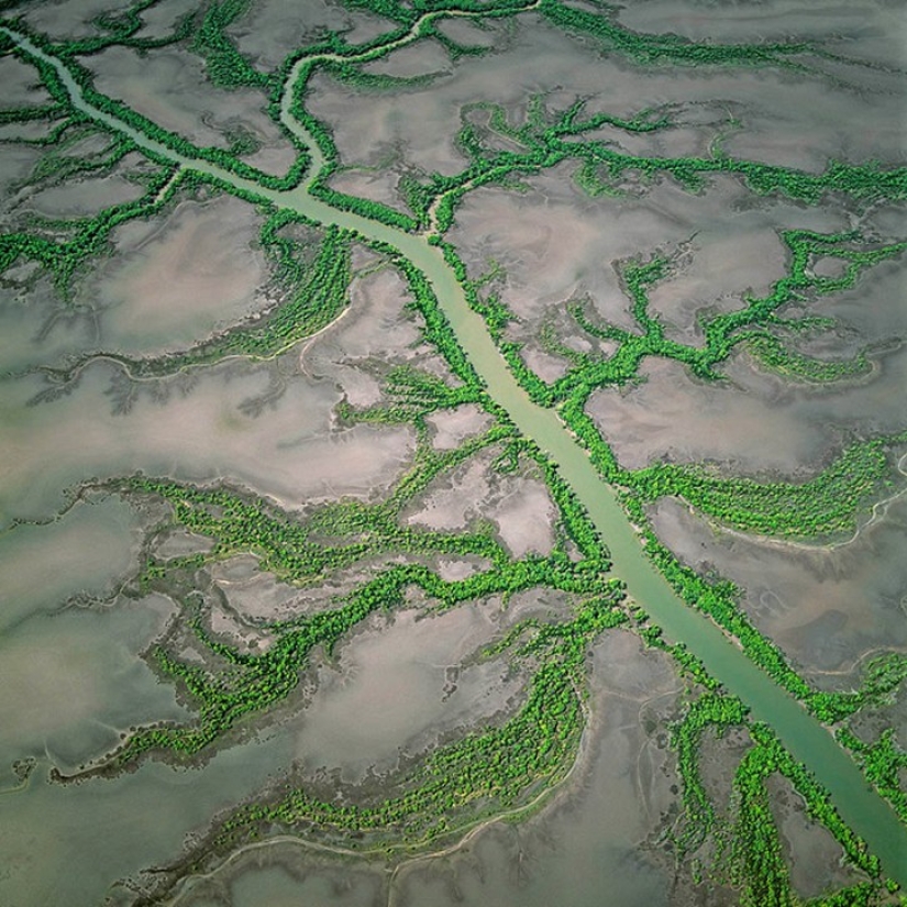 Stunning photos of the Earth's water bodies from the air Stunning photos of the Earth's water bodies from the air