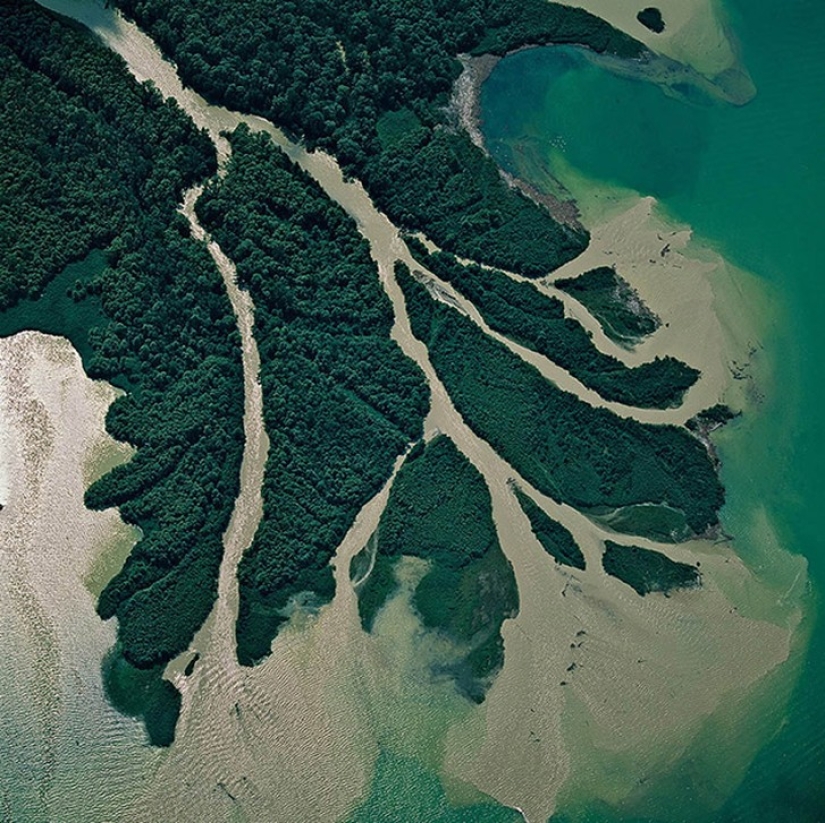 Stunning photos of the Earth's water bodies from the air Stunning photos of the Earth's water bodies from the air