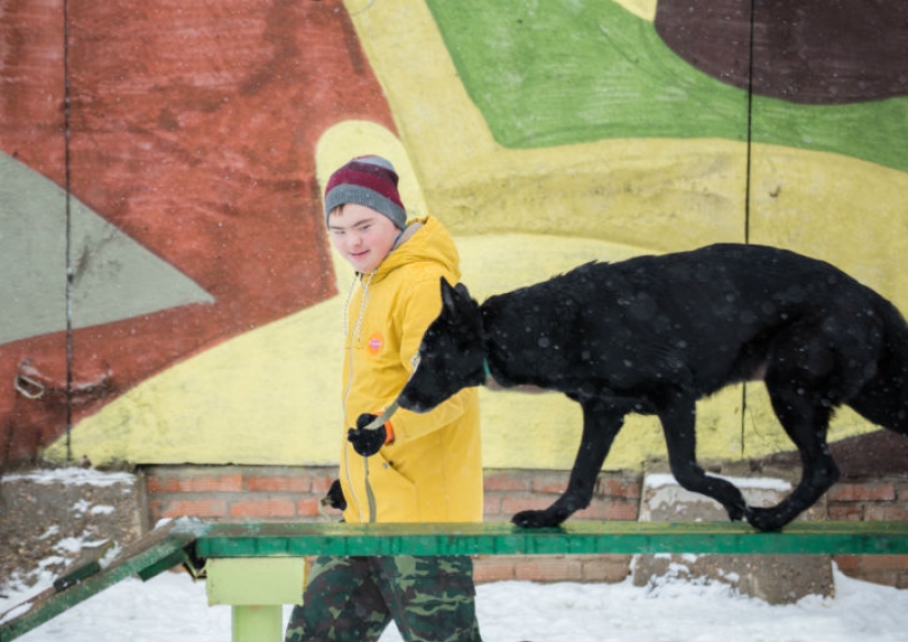 "Sun for best friend": how dogs and young people with Down syndrome help each other "Sun for best friend": how dogs and young people with Down syndrome help each other