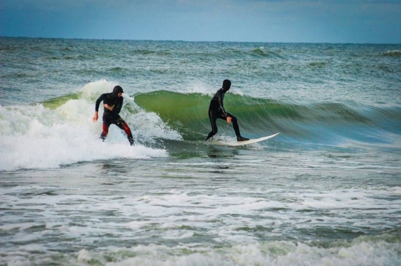 Surfing in Russia: from St. Petersburg to Kamchatka