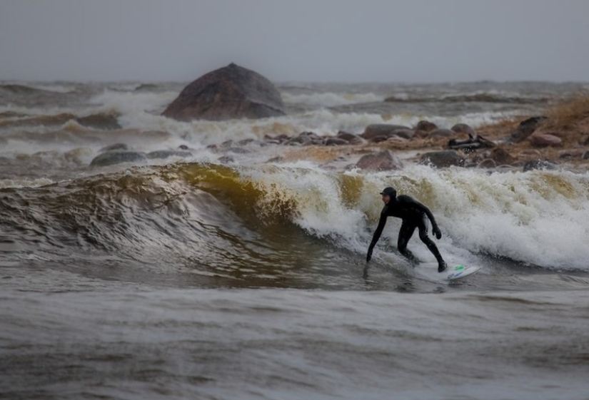 Surfing in Russia: from St. Petersburg to Kamchatka