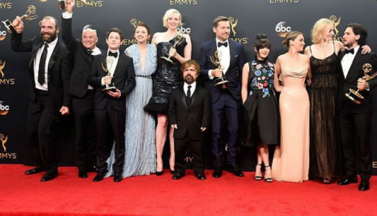 Survival Guide for Those who Don't Watch Game of Thrones Survival Guide for Those who Don't Watch Game of Thrones