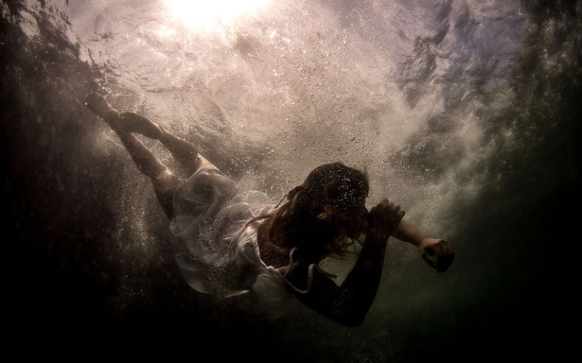 Synchronicity: the underwater world of Mikaela Skovranova Synchronicity: the underwater world of Mikaela Skovranova